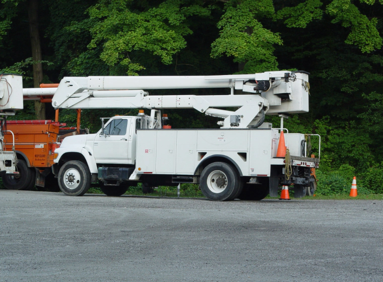 bucket truck